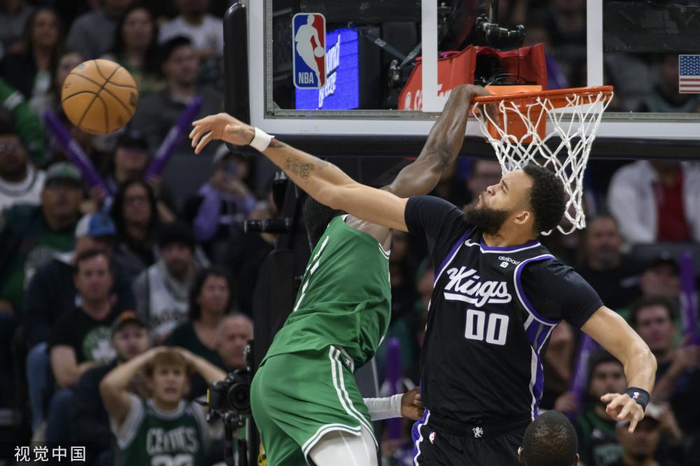 不仅在进攻 不仅在进攻