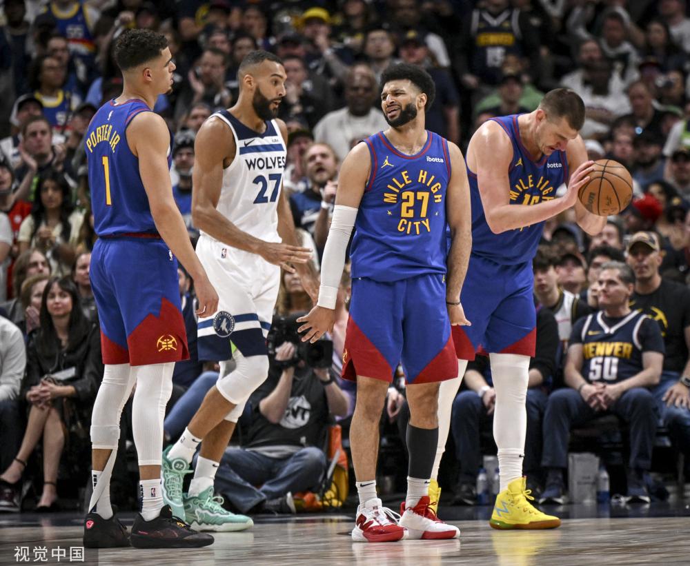 挥更是为球 挥更是为球