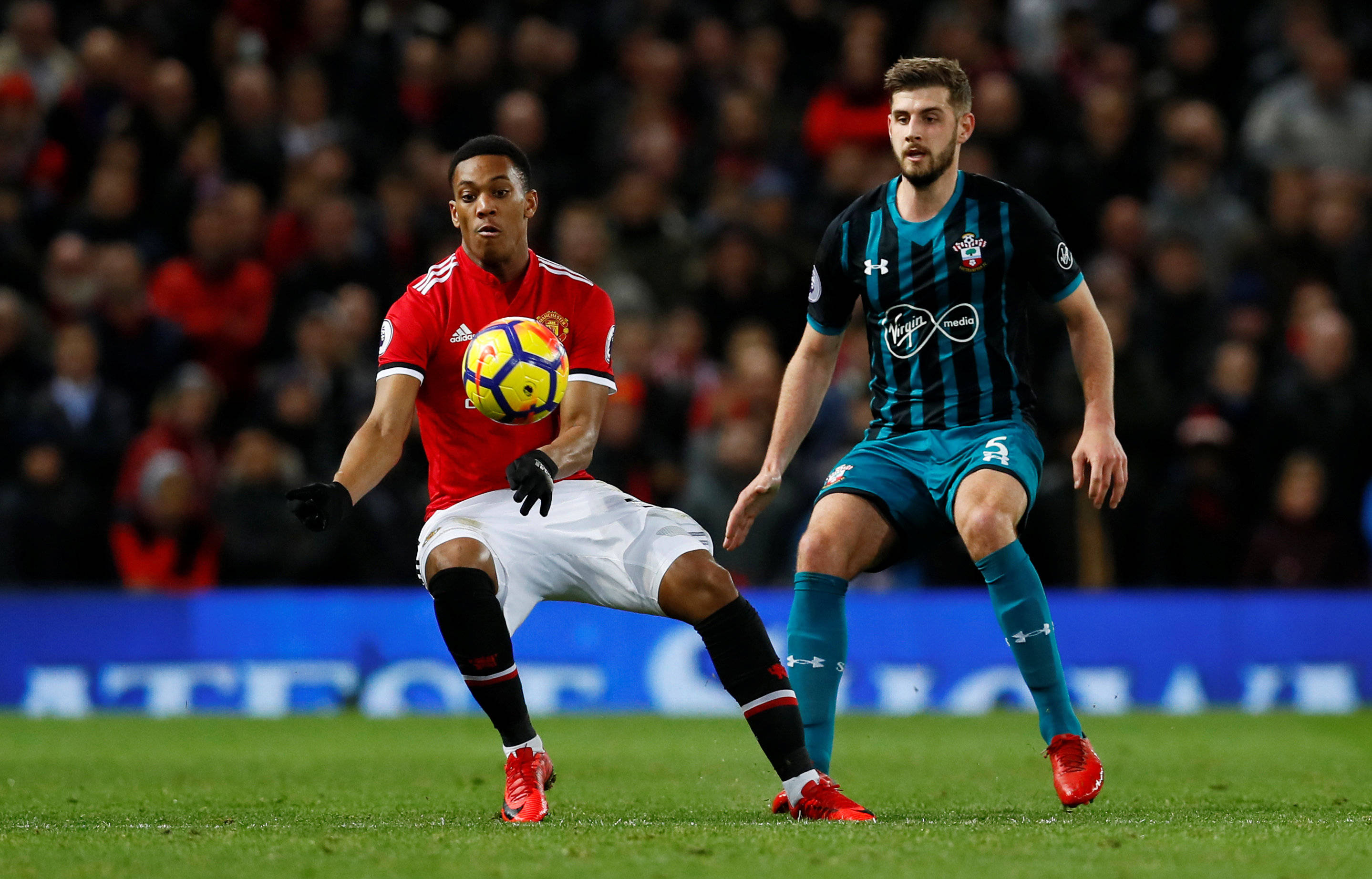 话中占得先 话中占得先